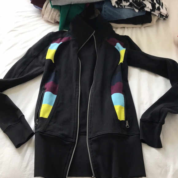 lululemon athletica Jackets & Blazers - Lululemon jacket
